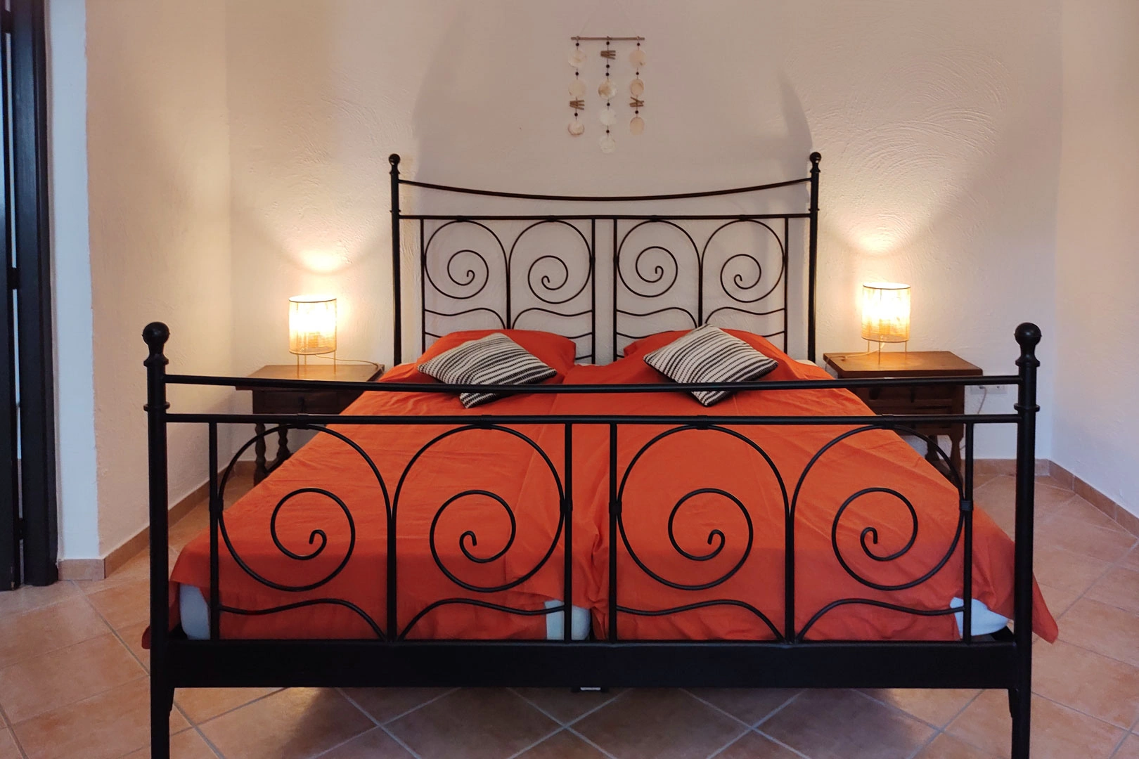 Villa mediterranea con vista mare in vendita a Benissa.