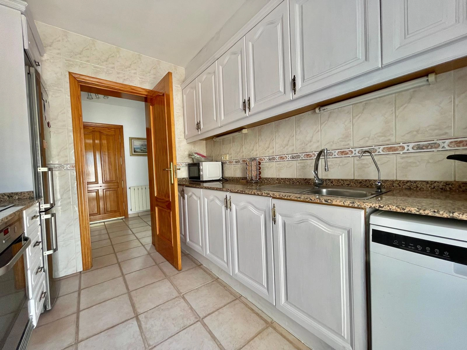 Villa avec 4 chambres à vendre à Dénia, proche des commerces et du centre-ville.