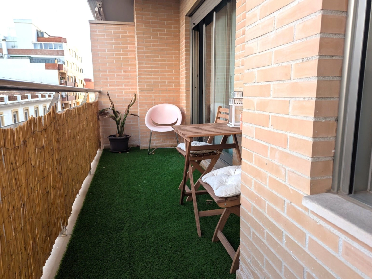 Appartamento di 3 camere da letto in vendita a Dénia. Ampiezza, luce e comodità nel pieno centro.