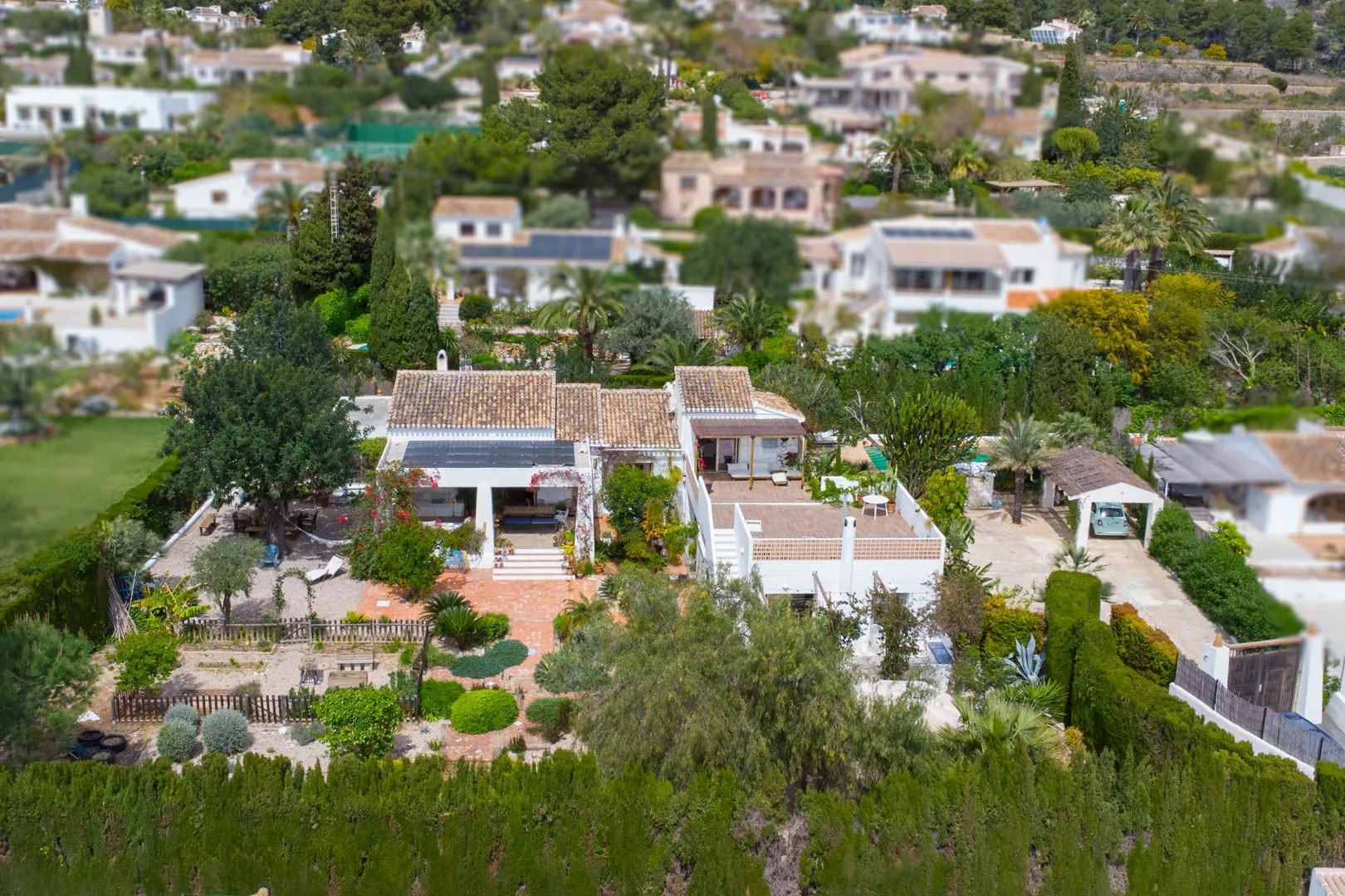 Encantadora villa junto al Montgó con piscina y casa de invitados