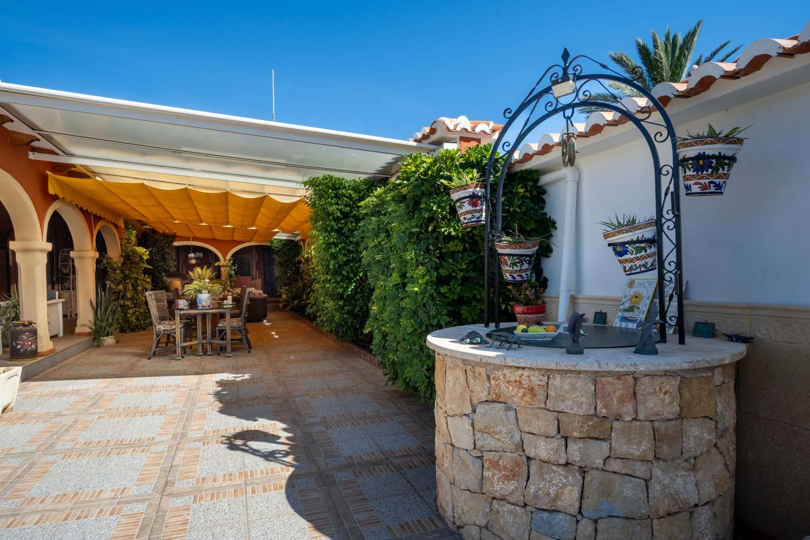 Chalet semiadosado a la venta en La Pedrera, Dénia
