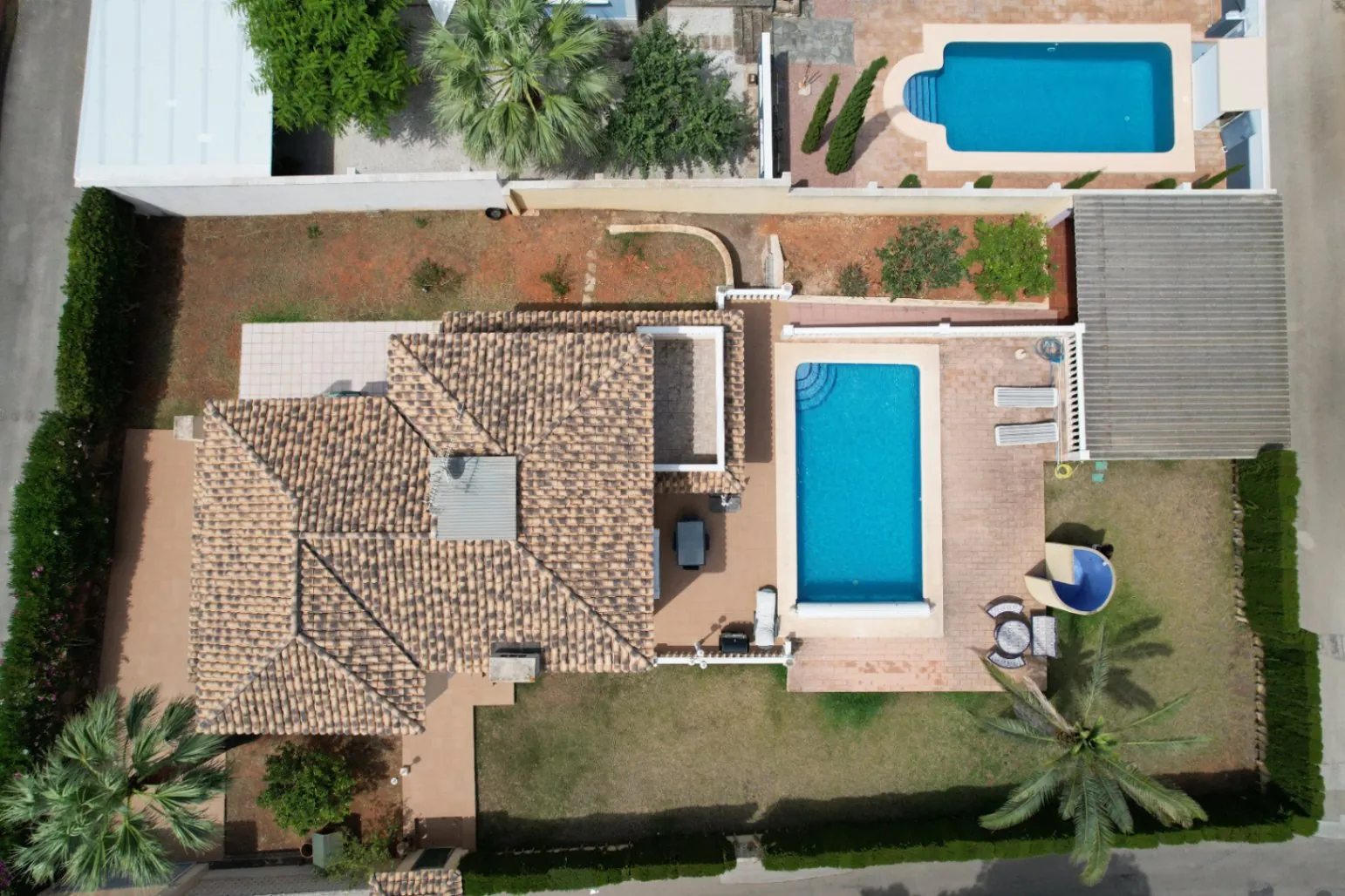 Villa avec 4 chambres à vendre à Dénia, proche des commerces et du centre-ville.