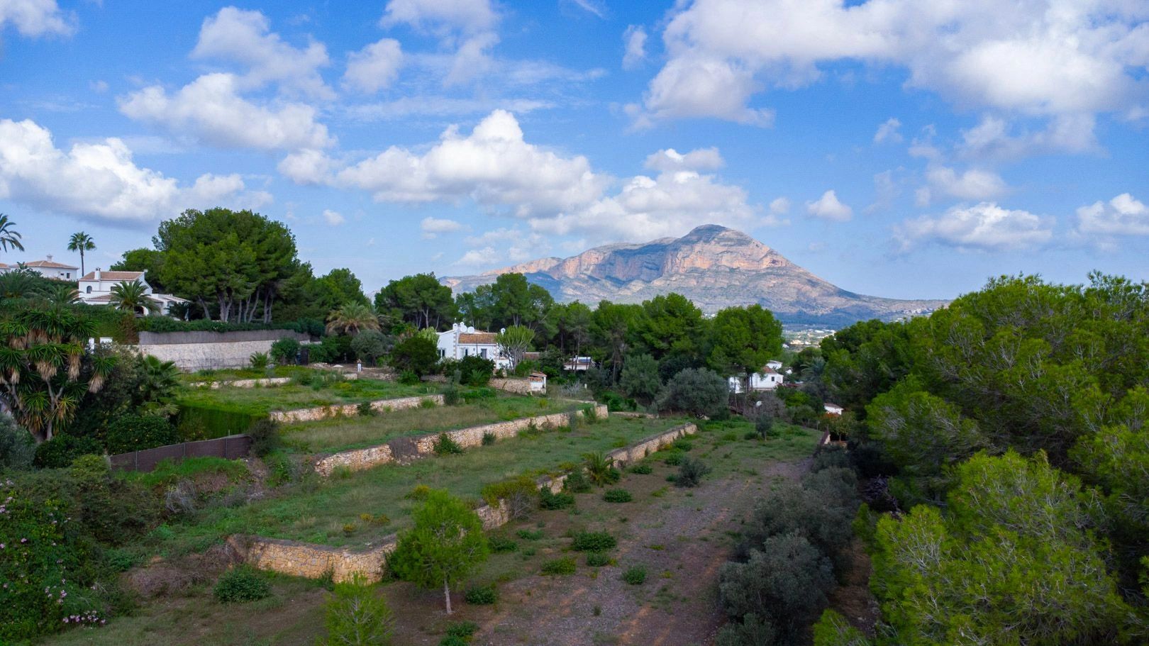 Ensemble de 5 Parcelles avec Villa dans l'Exclusif Urbanisation La Lluca, Jávea