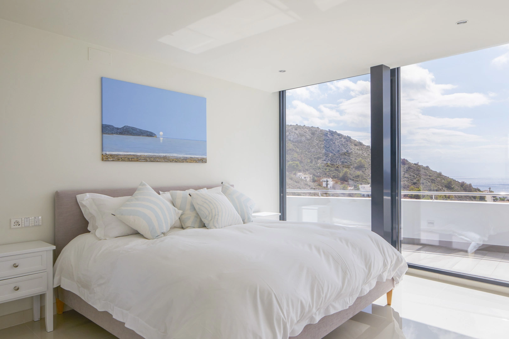 Designer-Villa mit Panoramablick auf das Meer zum Verkauf in El Portet, Moraira