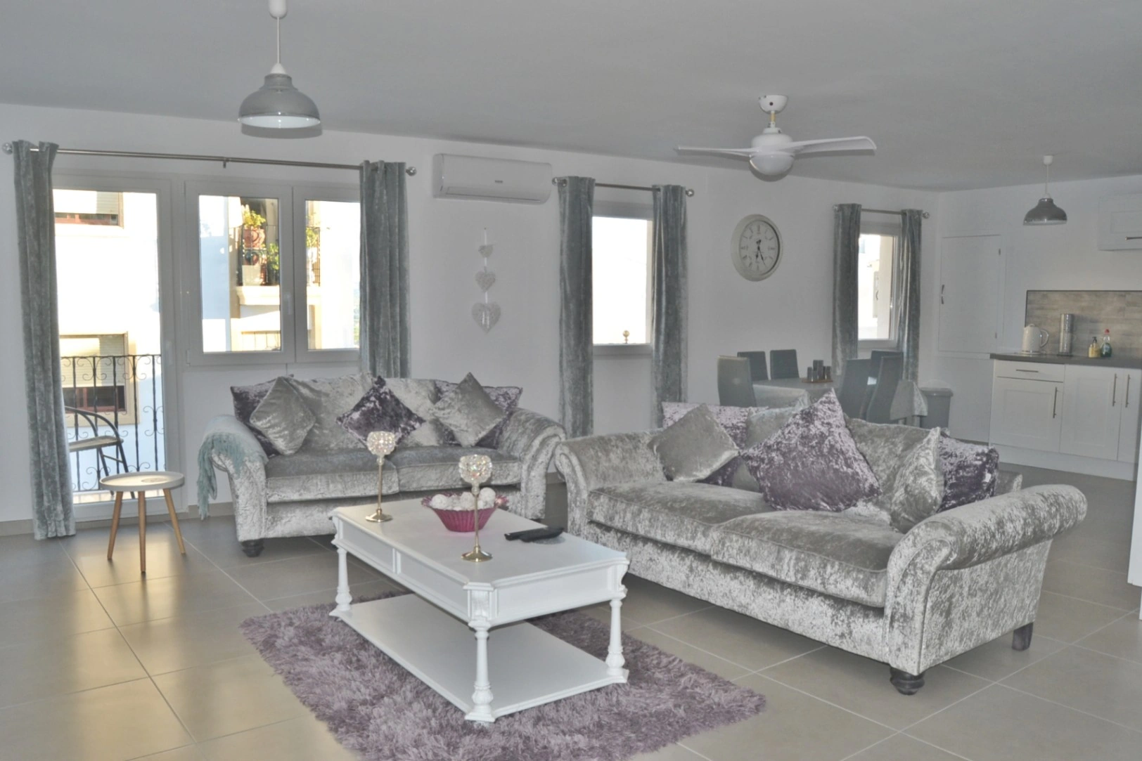 AR51079 - Apartamento completamente reformado en venta en Javea