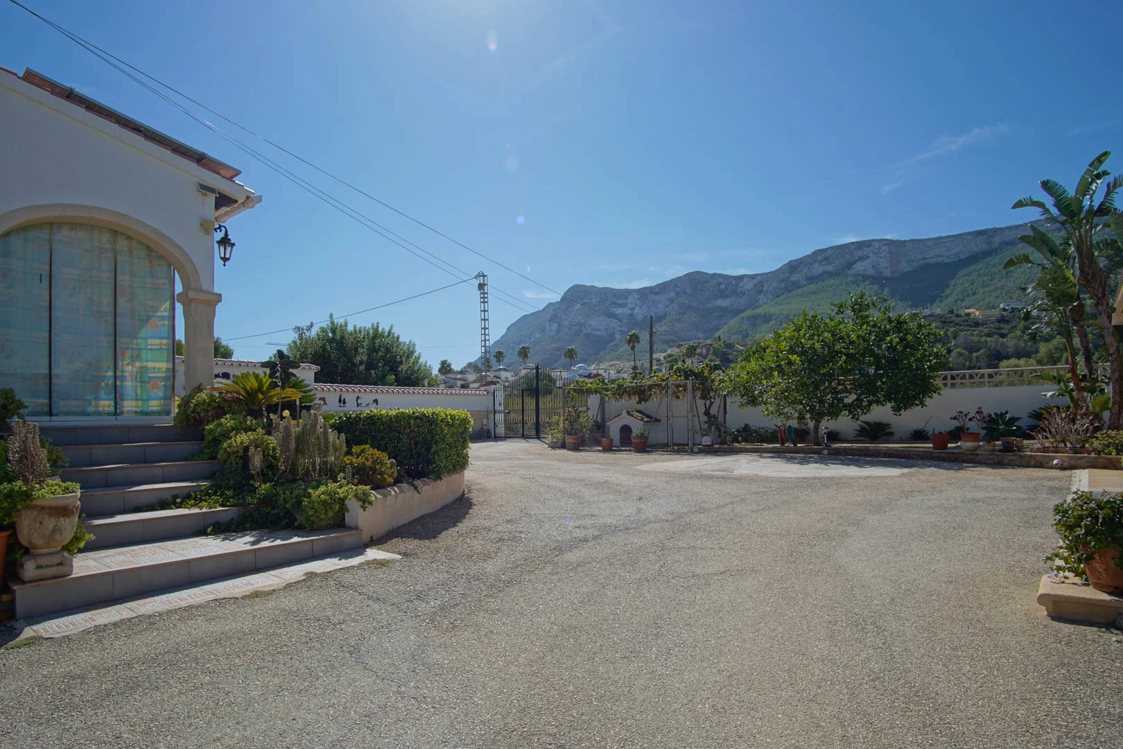 Chalet semiadosado a la venta en La Pedrera, Dénia