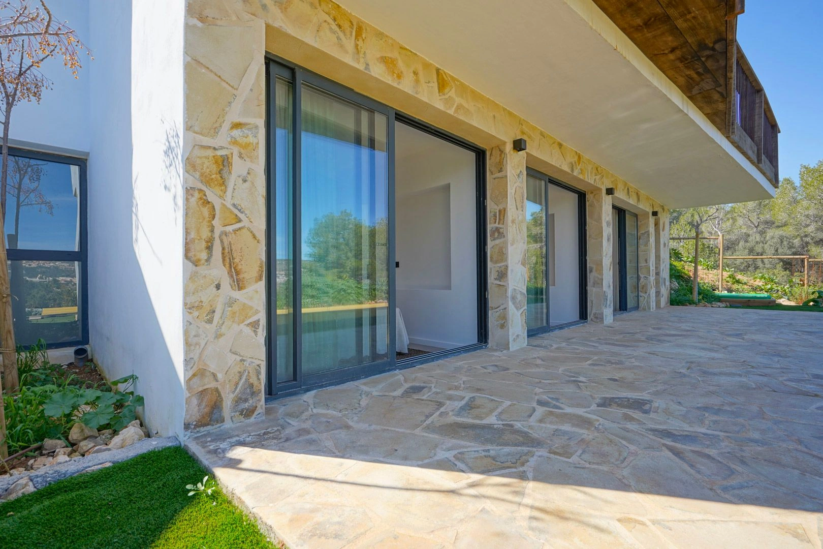 Superbe villa moderne avec vue panoramique sur la mer à Javea.