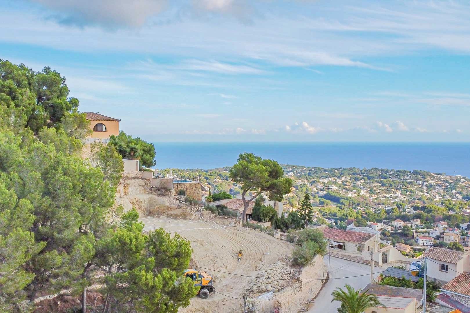 Exklusives Anwesen im Bau, mit herrlichem Blick auf das Meer und den Peñón de Ifach.