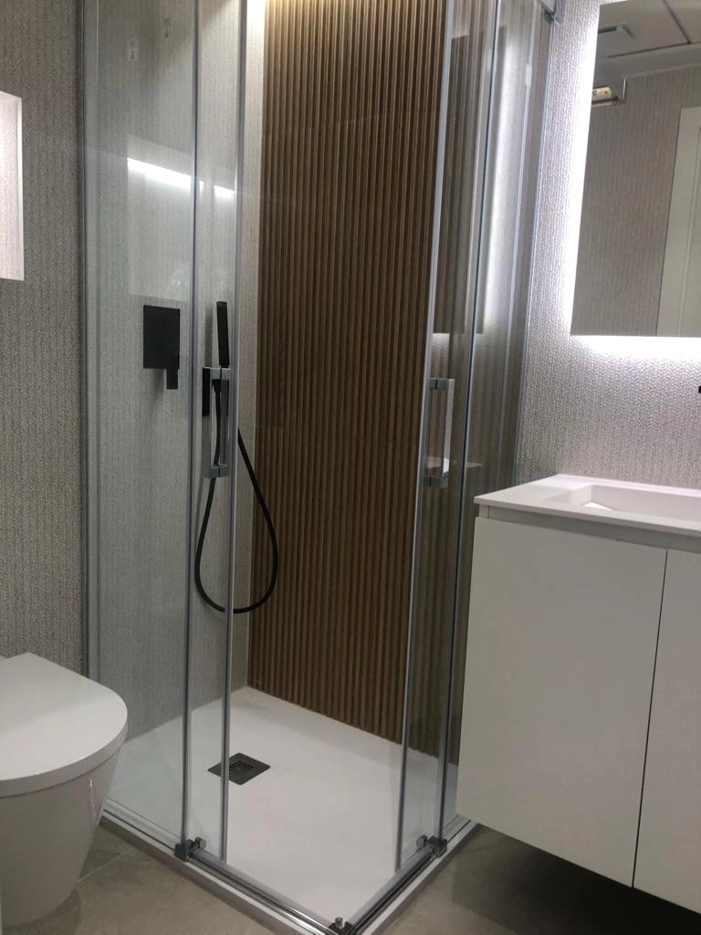 Piso de 3 dormitorios en primera linea de Playa en venta en Denia