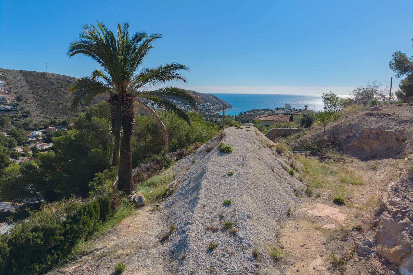 Exclusiva Villa de diseño en construccion con vistas al mar en venta en Moraira