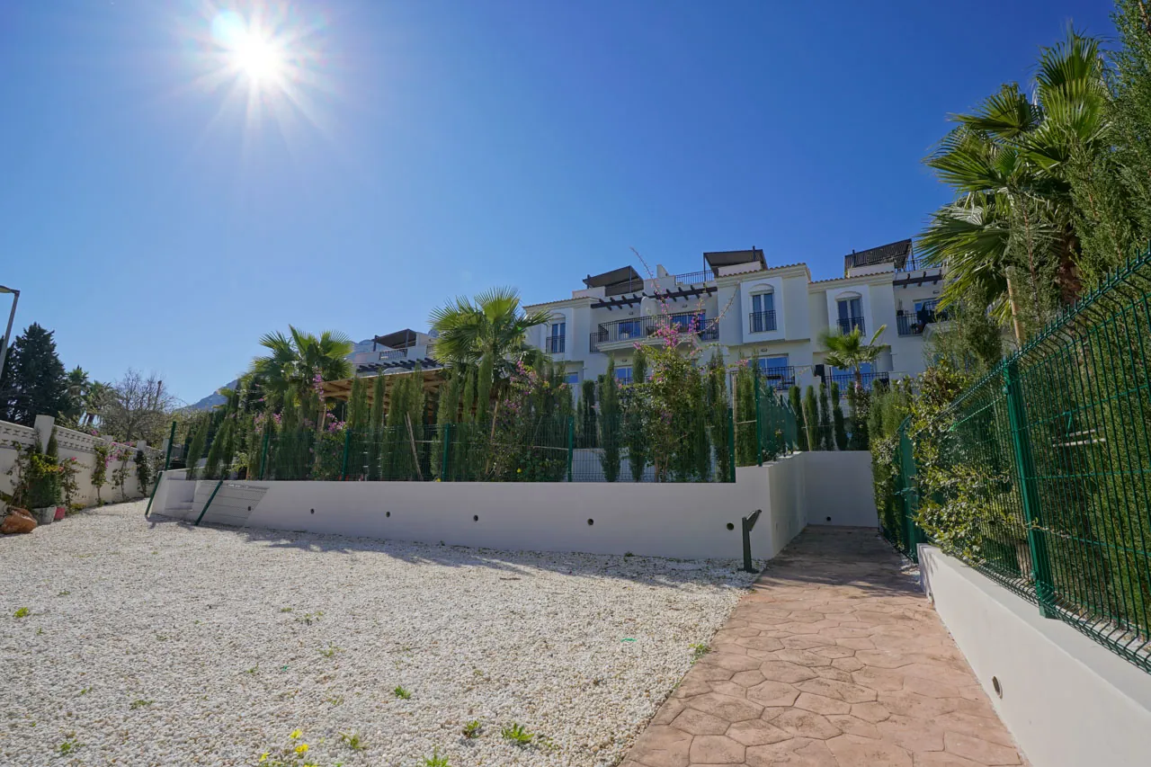 Apartamento planta baja a la venta en Dénia