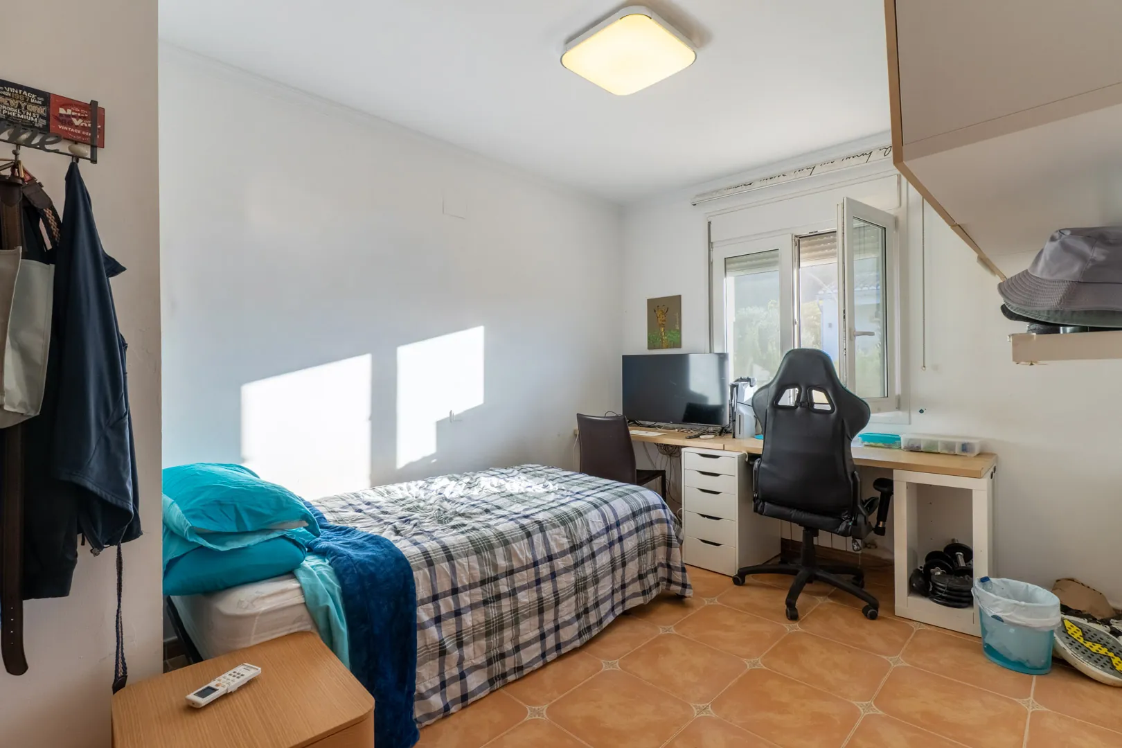 Villa con vistas al mar a la venta en Denia