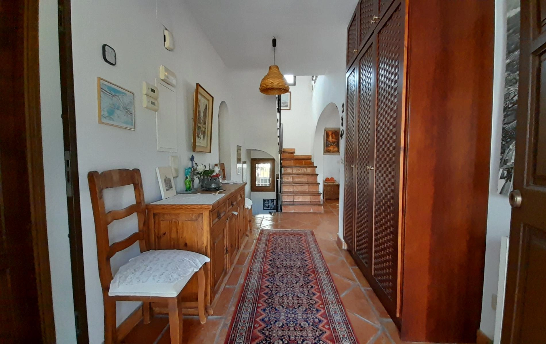 Villa de 4 dormitorios en venta en Montepego con vistas al mar