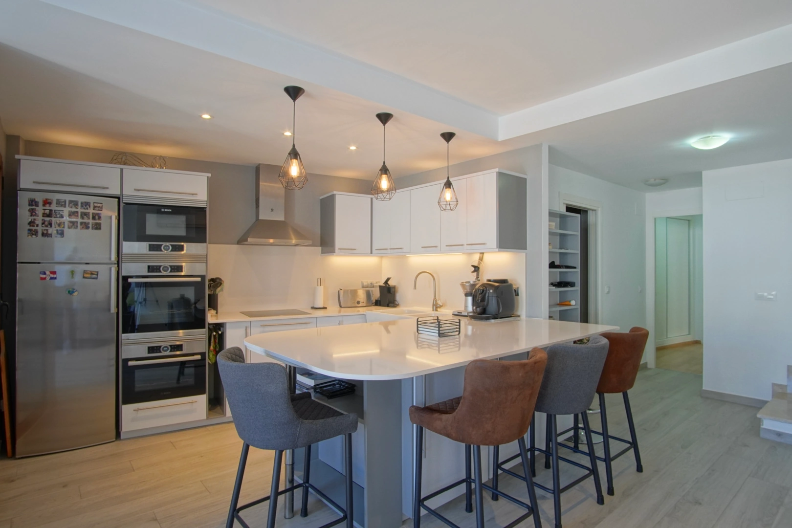 Penthouse rénové avec vue sur la mer à vendre au centre de Jávea