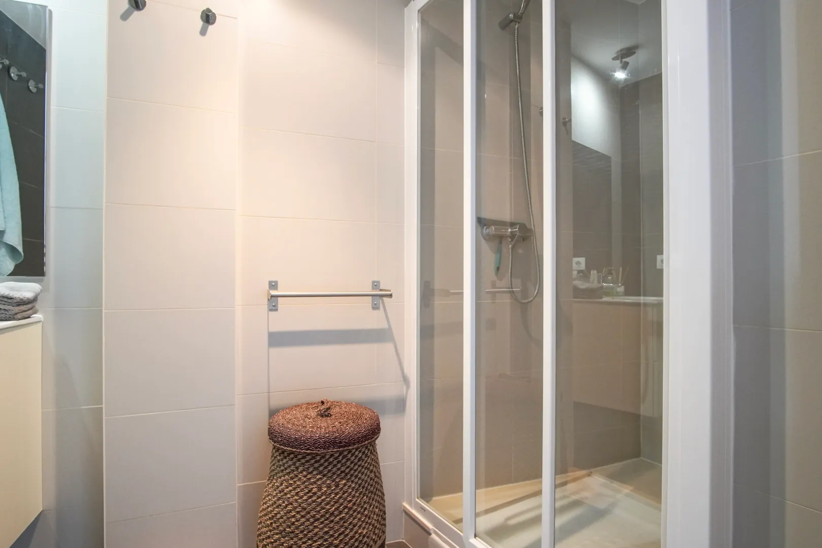 Penthouse rénové avec vue sur la mer à vendre au centre de Jávea