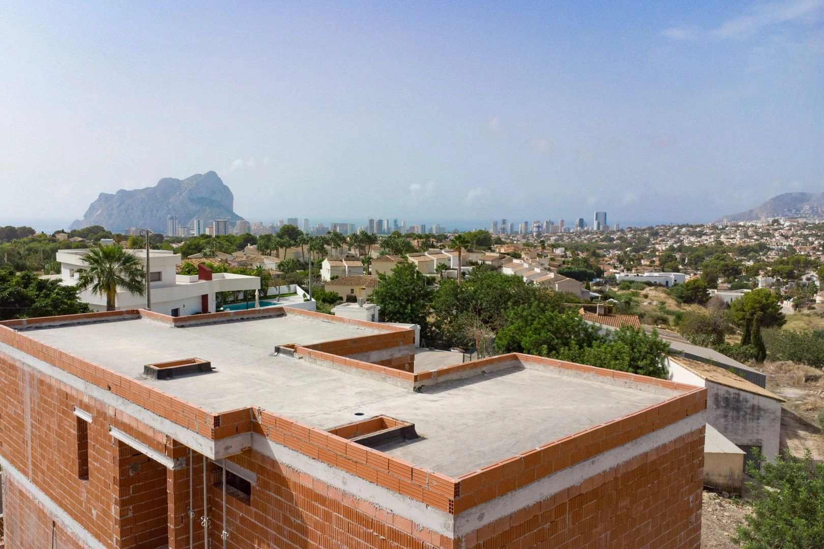 Villa moderna en construcción en venta en Calpe