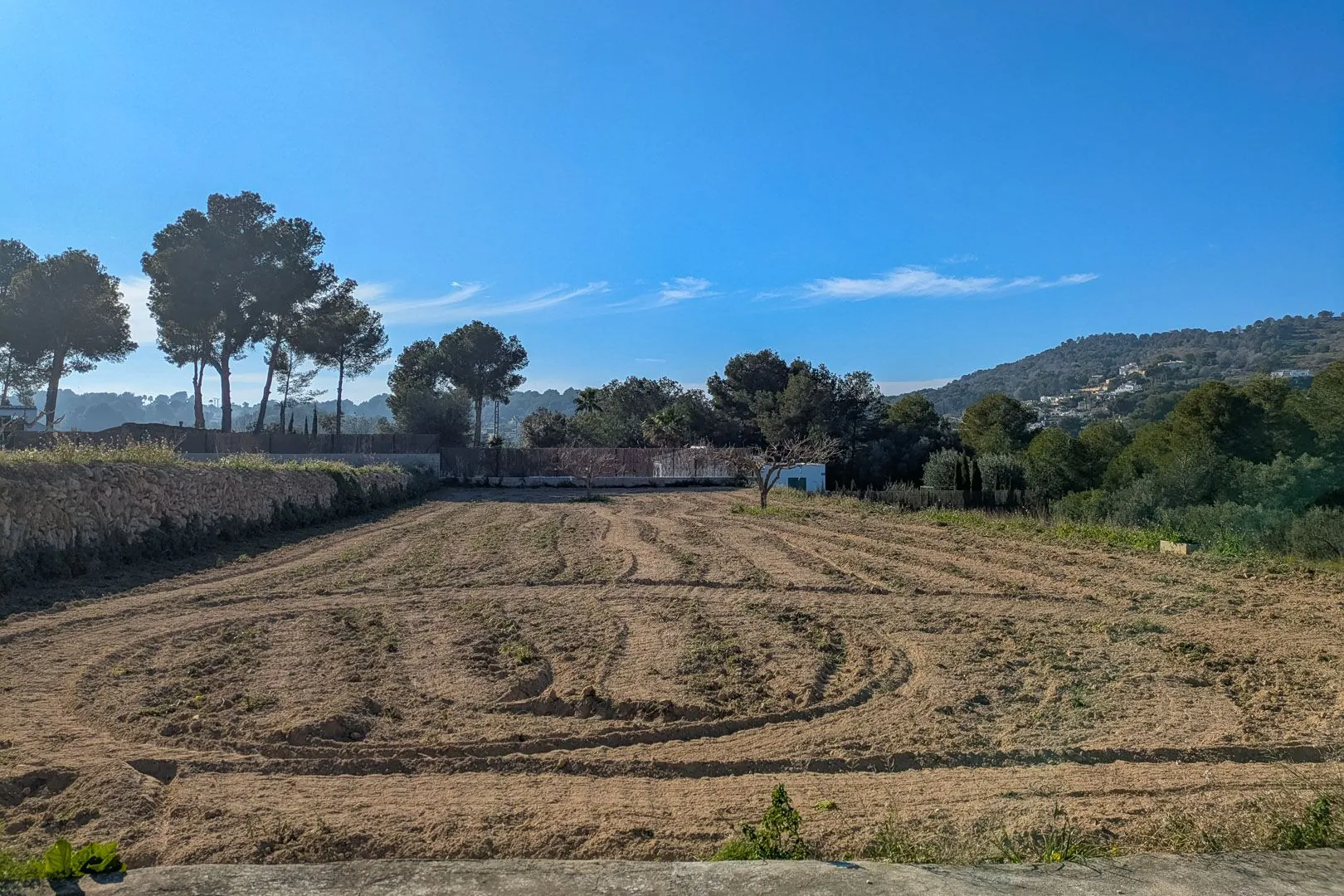 Finca tradicional con múltiples parcelas en venta en pinosol-las laderas, Jávea