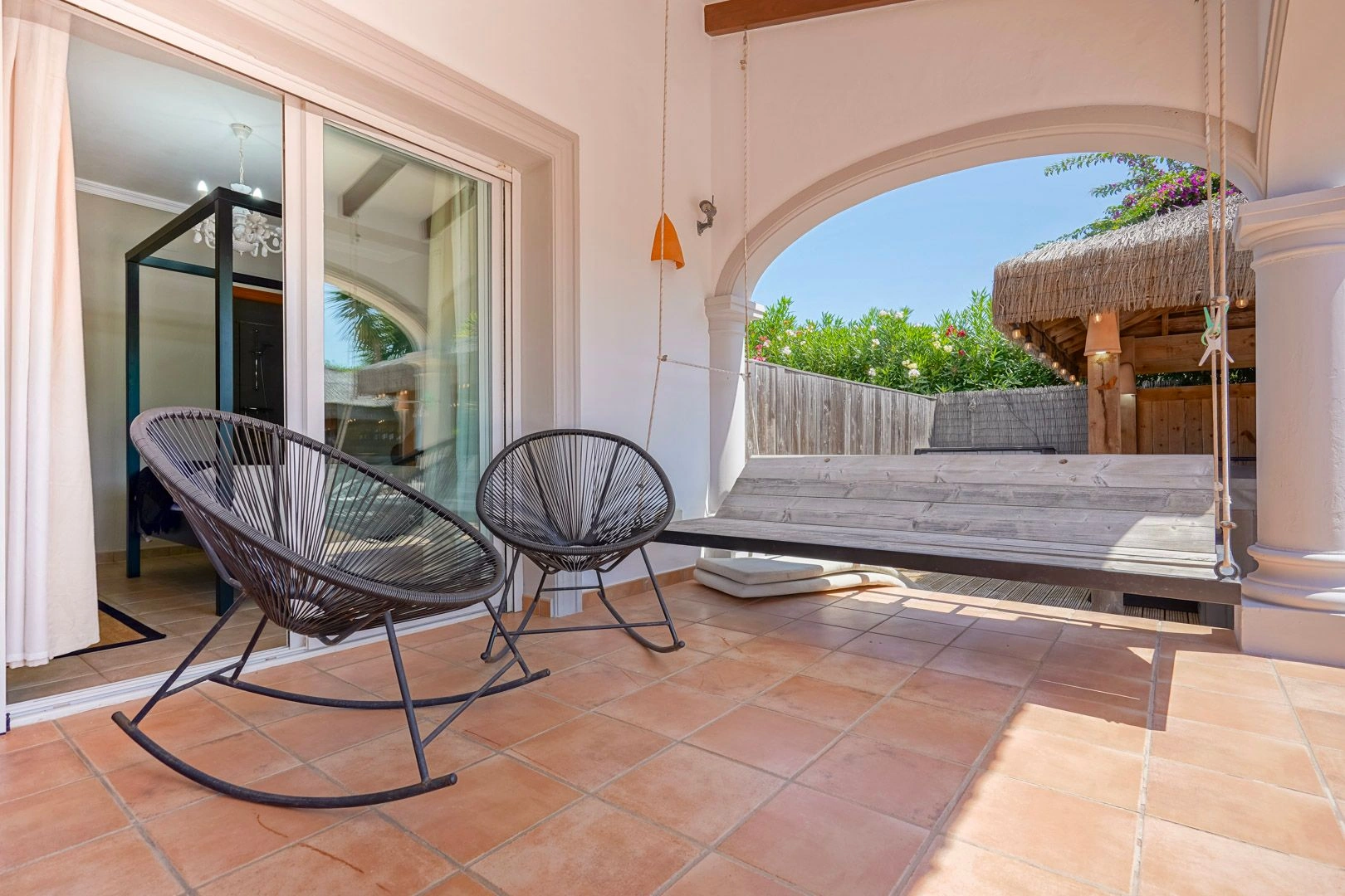 Villa rénovée de plain-pied avec jardin et piscine à Costa Nova, Jávea