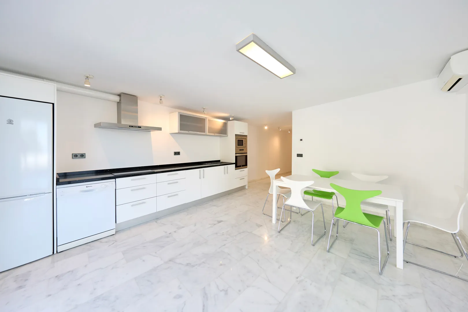 Villa de lujo con vistas al mar en venta en Altea