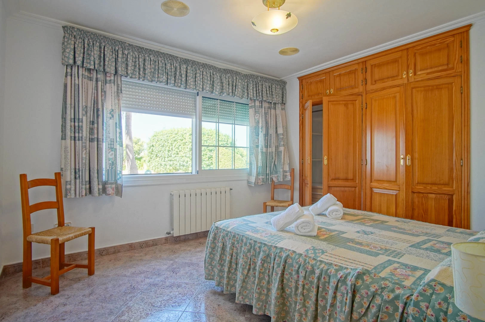 Villa con 3 casas de invitados en venta en Benissa