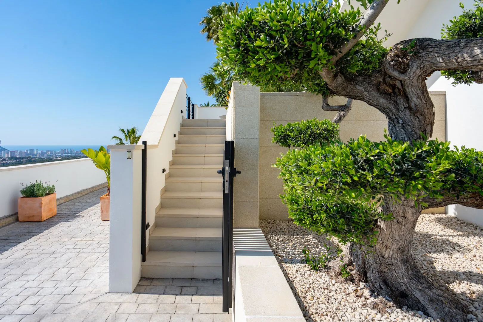 Impresionante villa mediterránea de lujo con vistas al mar en venta en Benissa