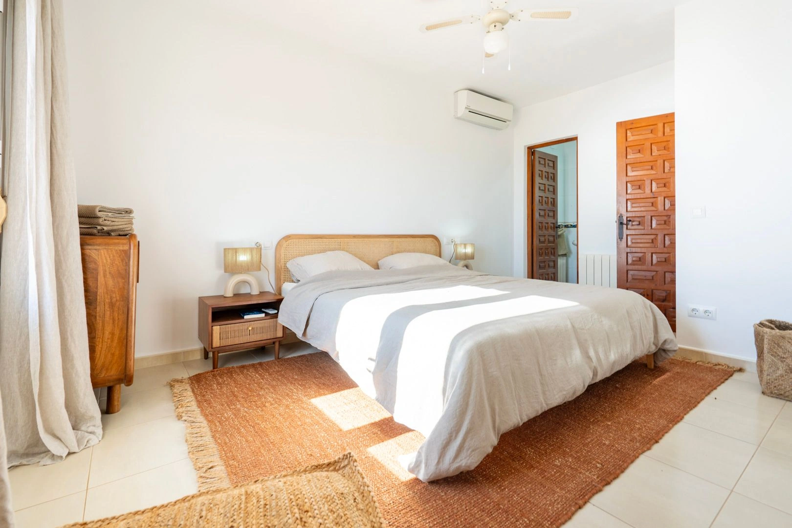 Traditionele villa met schitterend uitzicht op zee te koop in Ambolo, Jávea