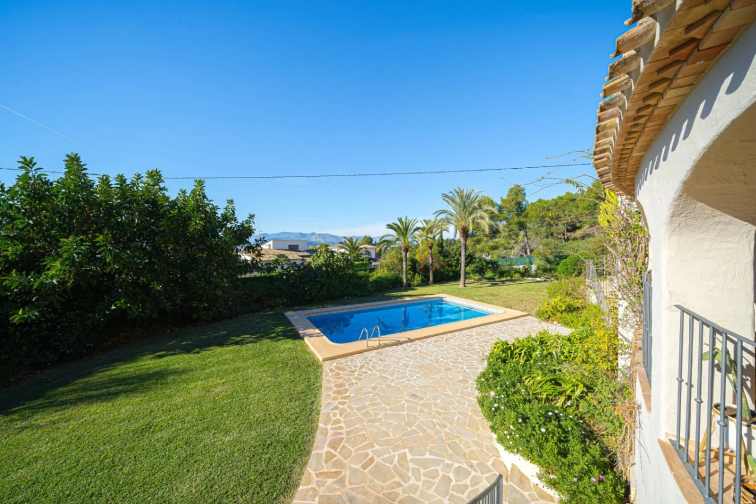 Wunderschöne, renovierte Villa mit 5 Schlafzimmern zu verkaufen in Montgó, Jávea.