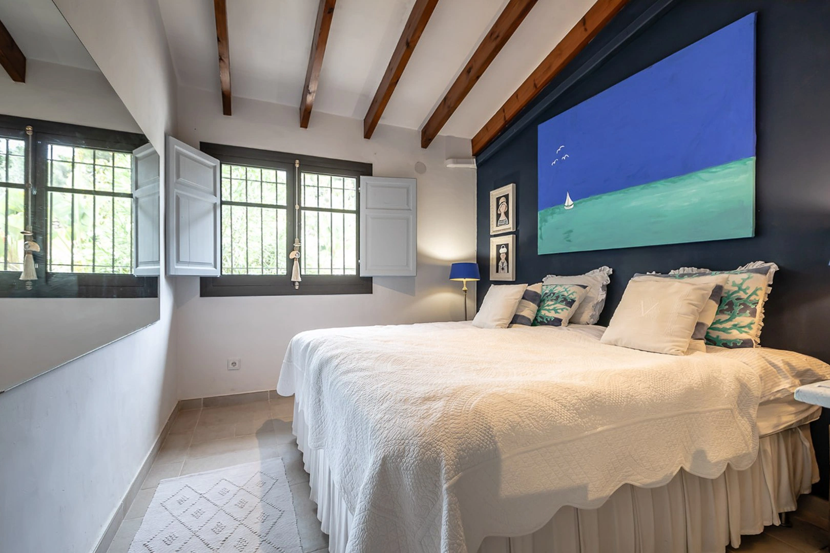 Renovated single-storey villa with pool and garden.