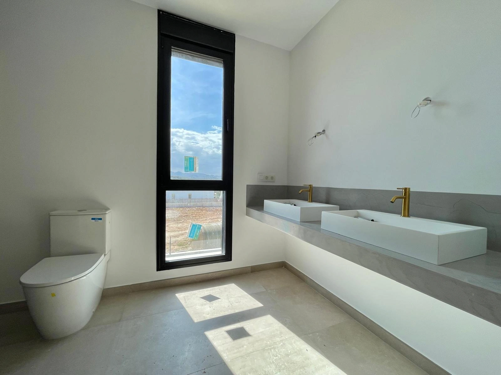 Villa de obra nueva con 3 dormitorios en venta en Javea
