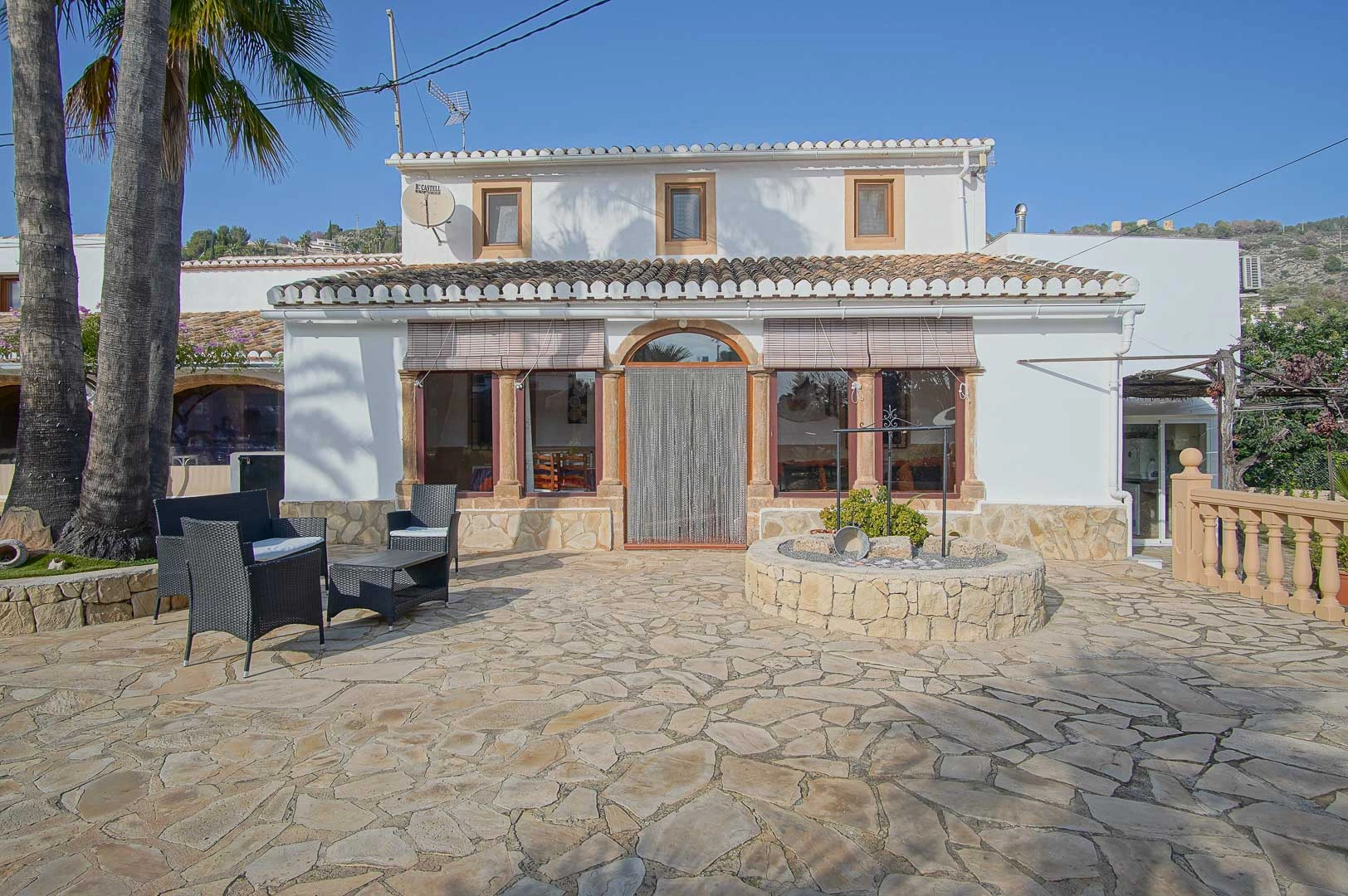 Charmante Villa im traditionellen Stil in der prestigeträchtigen Gegend von Puchol zum Verkauf in Jávea