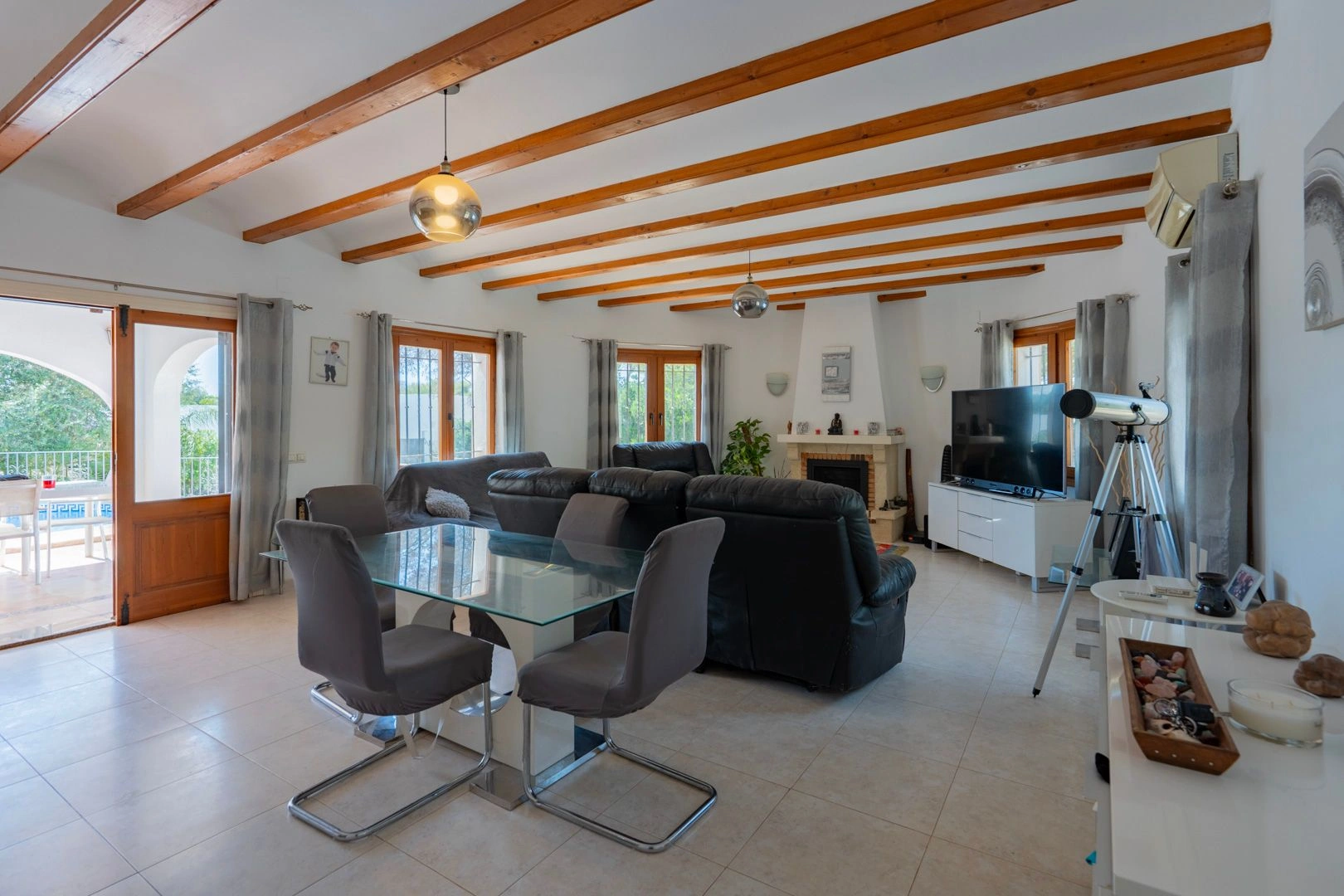 Charmante villa traditionnelle de plain-pied à vendre à Jávea.