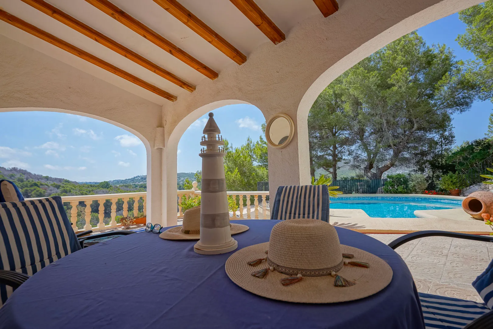 Villa traditionnelle avec vue sur la mer et totale intimité à Jávea