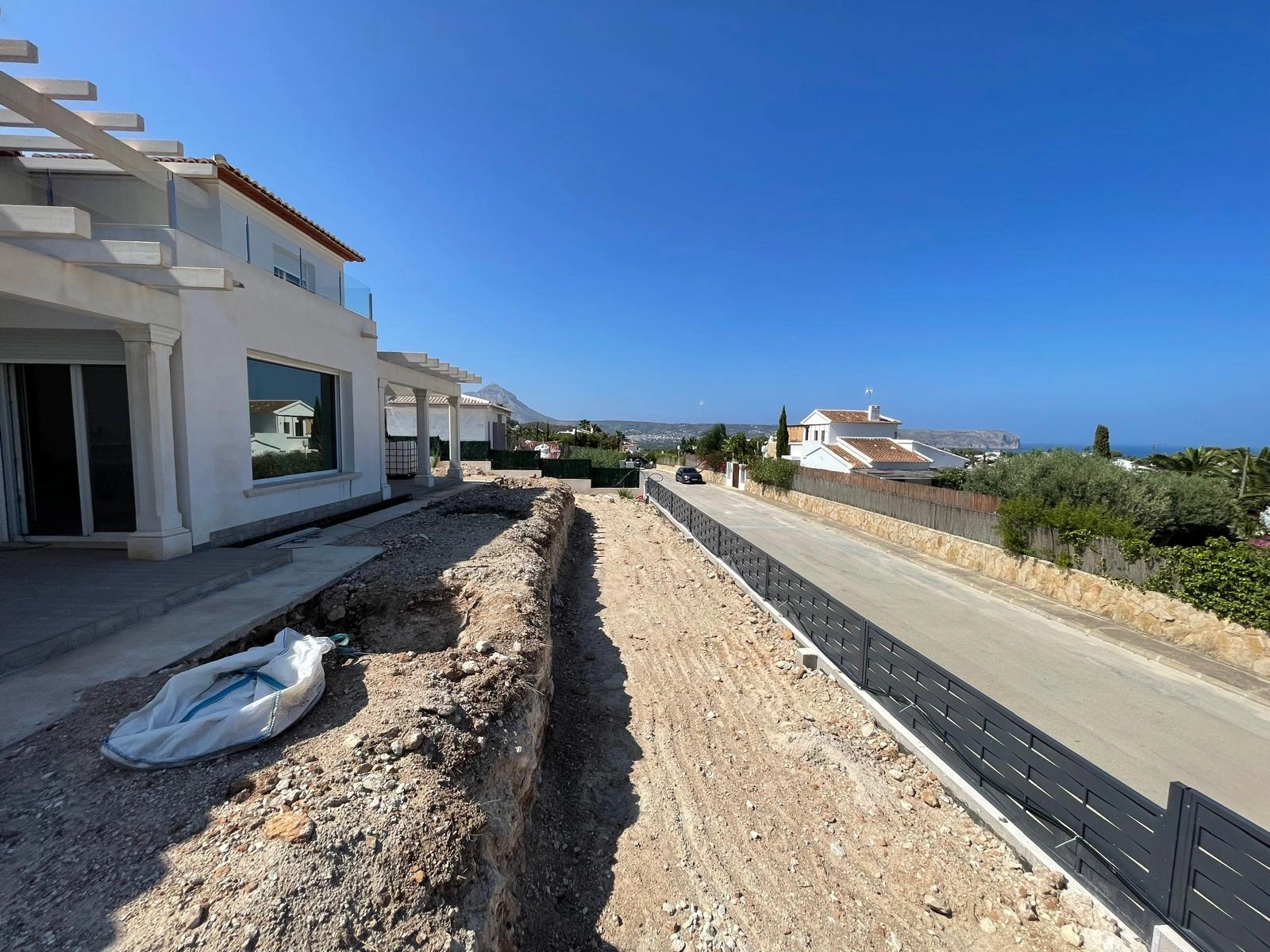 Villa de nueva construcción con vistas al mar en venta en Jávea