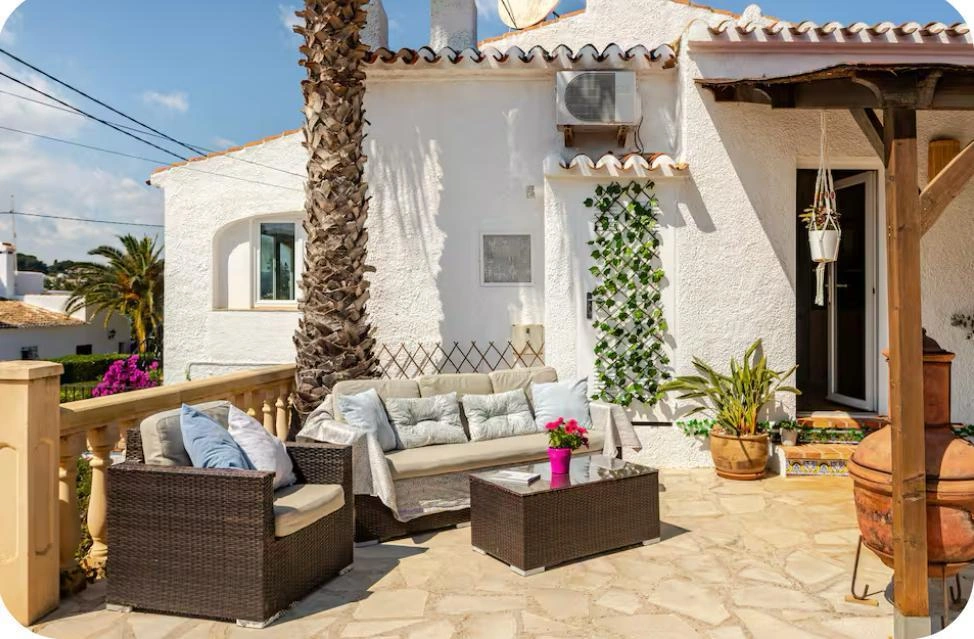 Charmante villa à vendre avec jardin et piscine privée à Cap Martí, Jávea – Costa Blanca