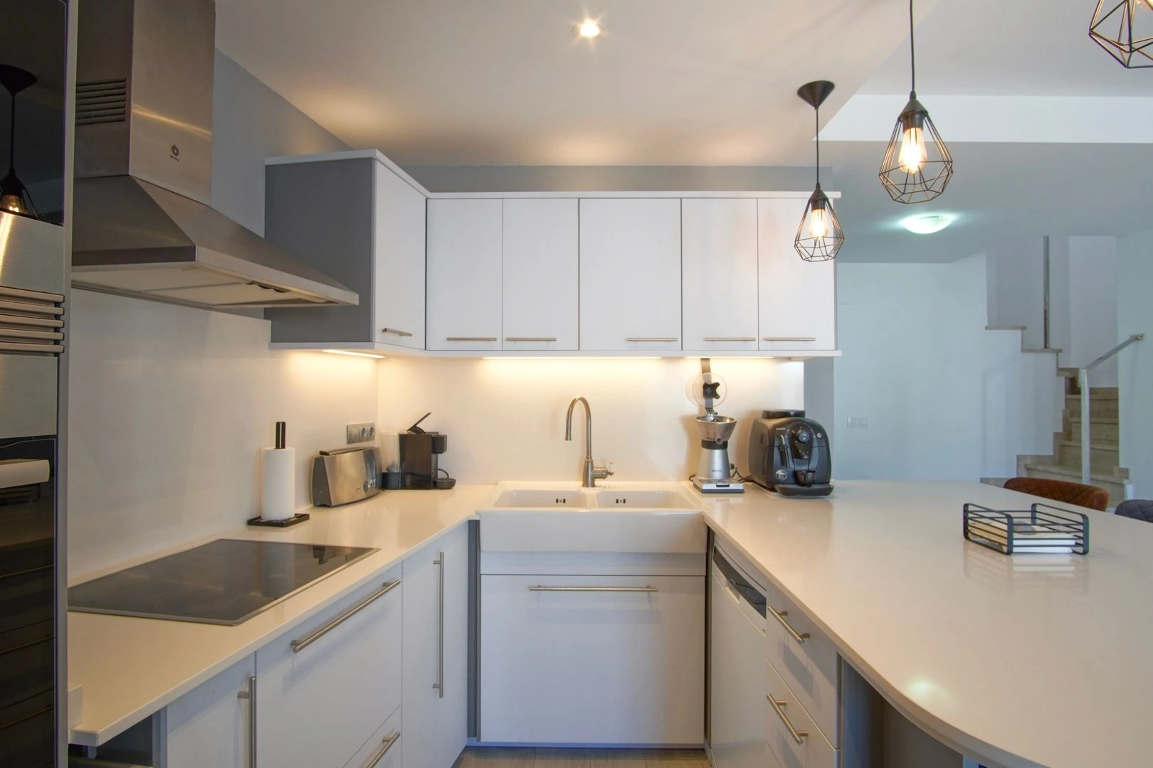 Penthouse rénové avec vue sur la mer à vendre au centre de Jávea