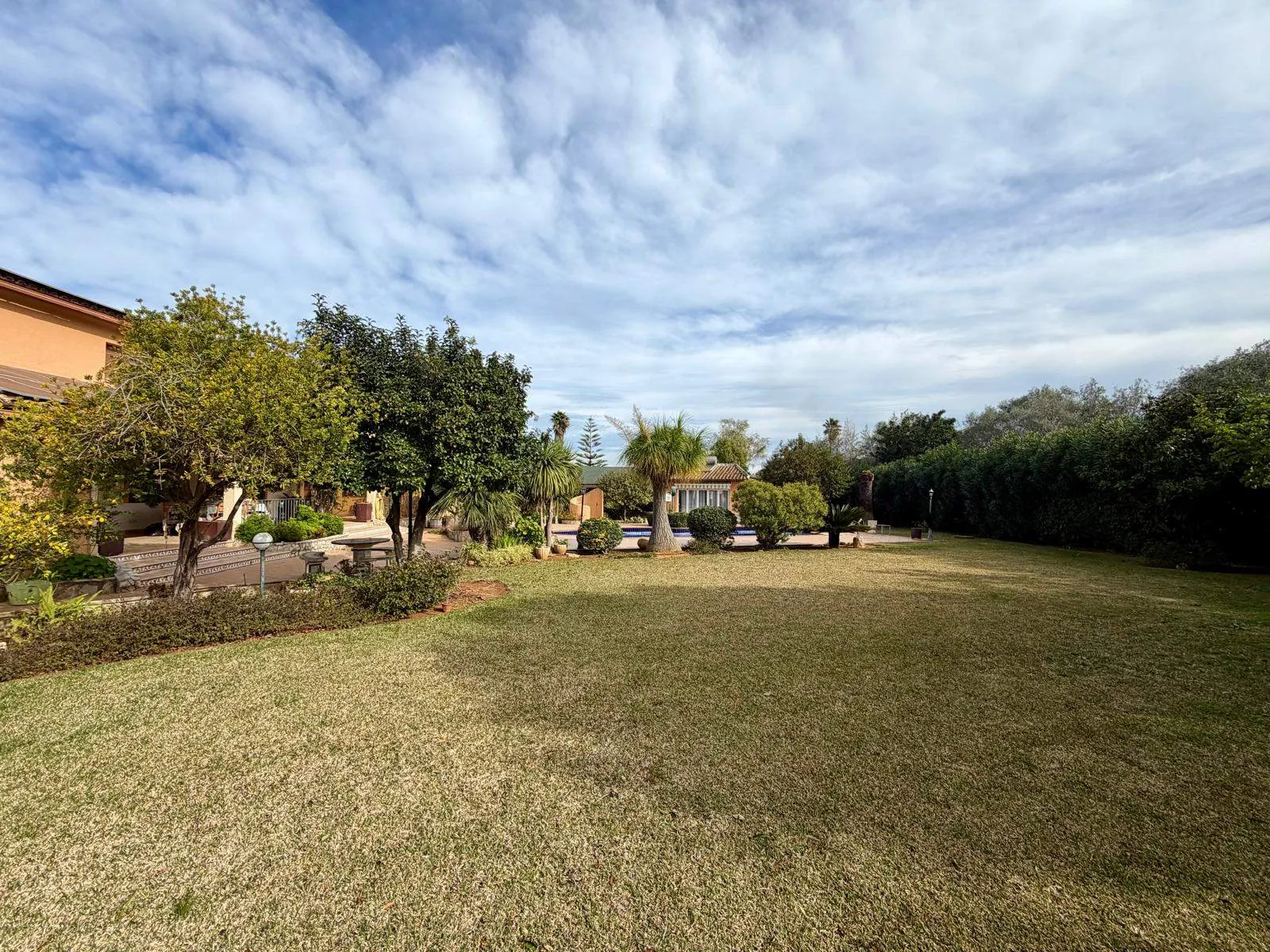 Villa de Ensueño en venta, en Plena Naturaleza con Apartamento de Invitados