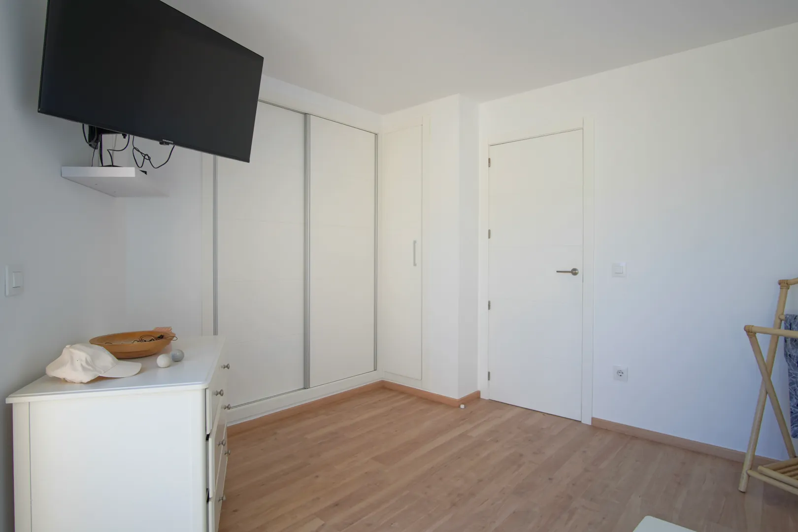 Penthouse rénové avec vue sur la mer à vendre au centre de Jávea
