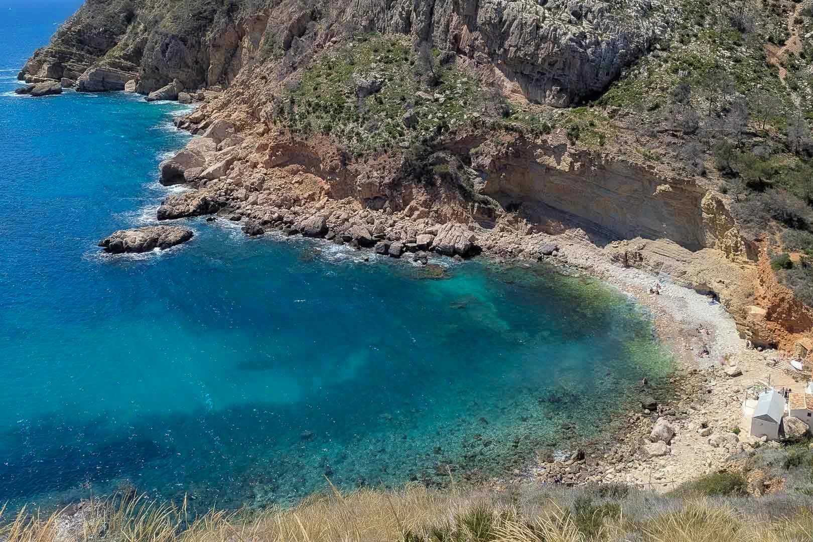 Proyecto de villa moderna con licencia a la venta en Moraira