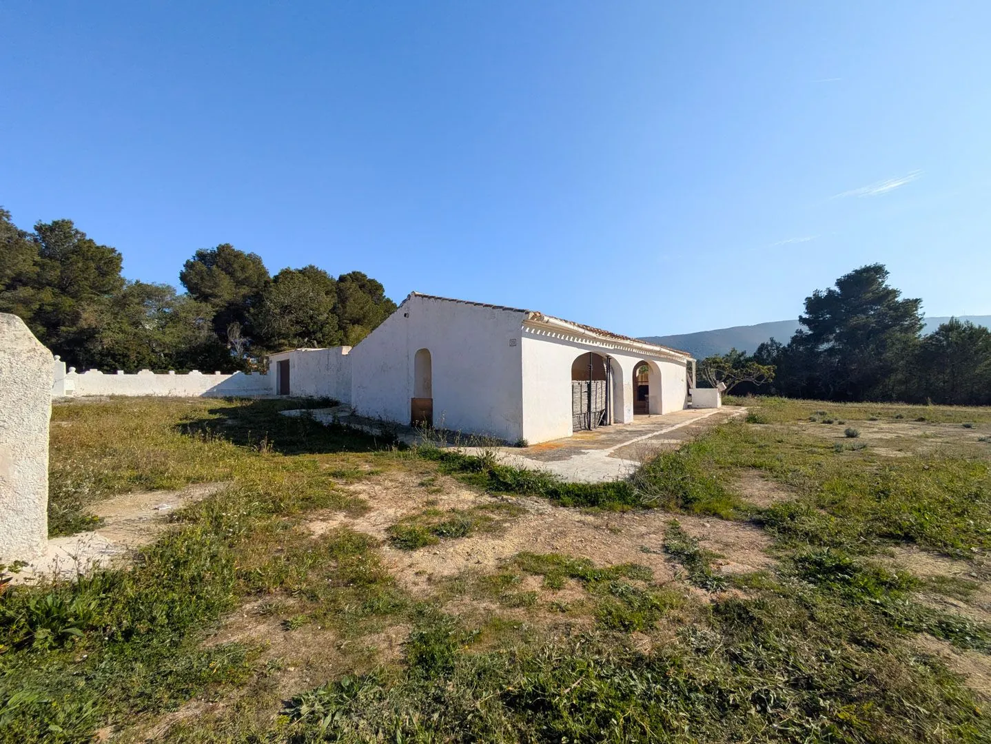 Finca tradicional con múltiples parcelas en venta en pinosol-las laderas, Jávea