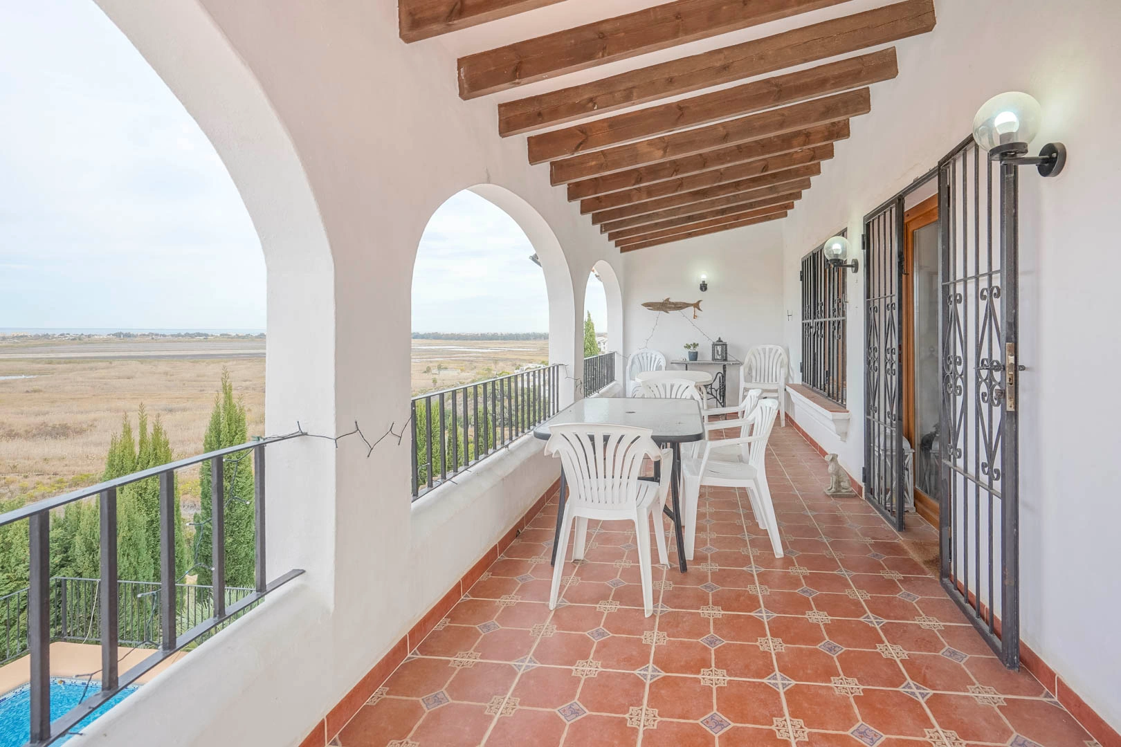 Gran chalet con casa de invitados en venta en Monte Pego