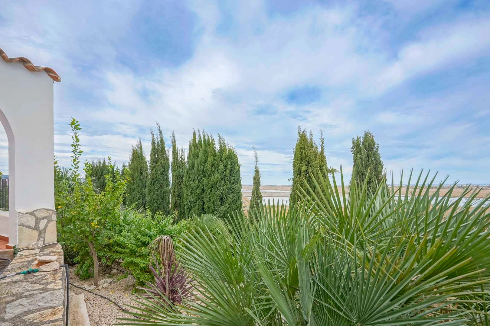 Gran chalet con casa de invitados en venta en Monte Pego