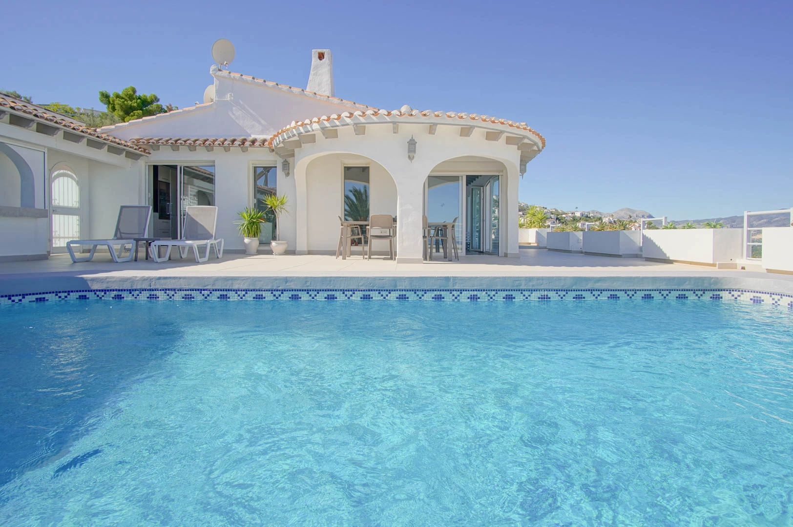Villa con vistas al mar a la venta en Monte Pego