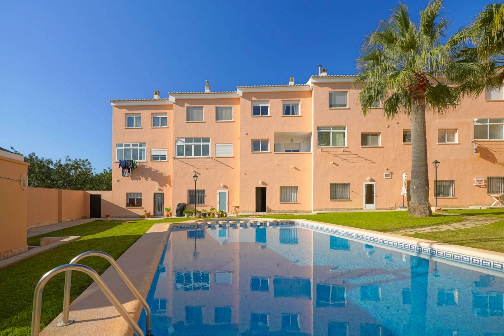 Chalet adosado en venta en La Xara