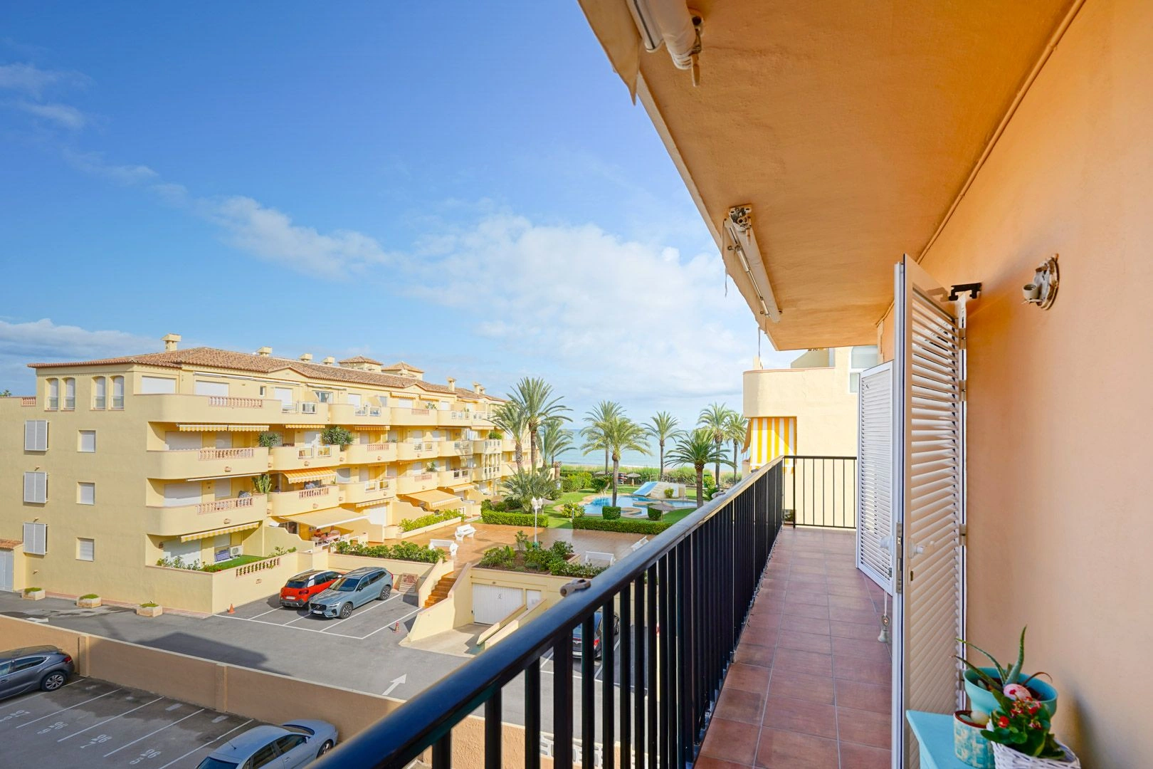 Piso en venta en Denia con acceso directo a la playa