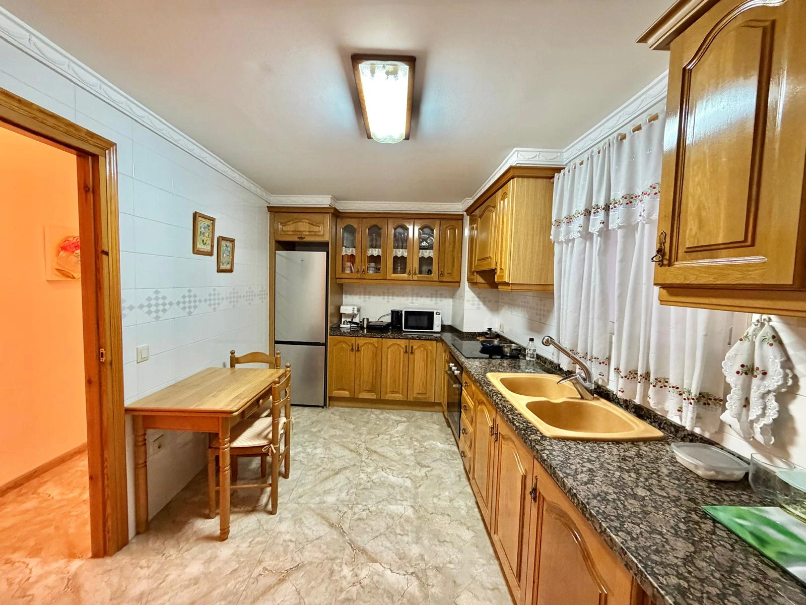 Amplio piso de 3 dormitorios en venta en Javea a pasos del casco antiguo