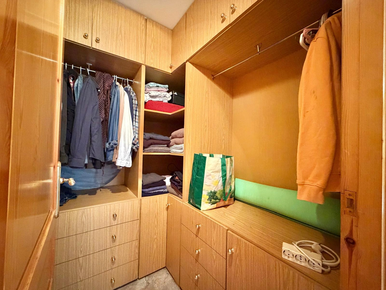 Amplio piso de 3 dormitorios en venta en Javea a pasos del casco antiguo
