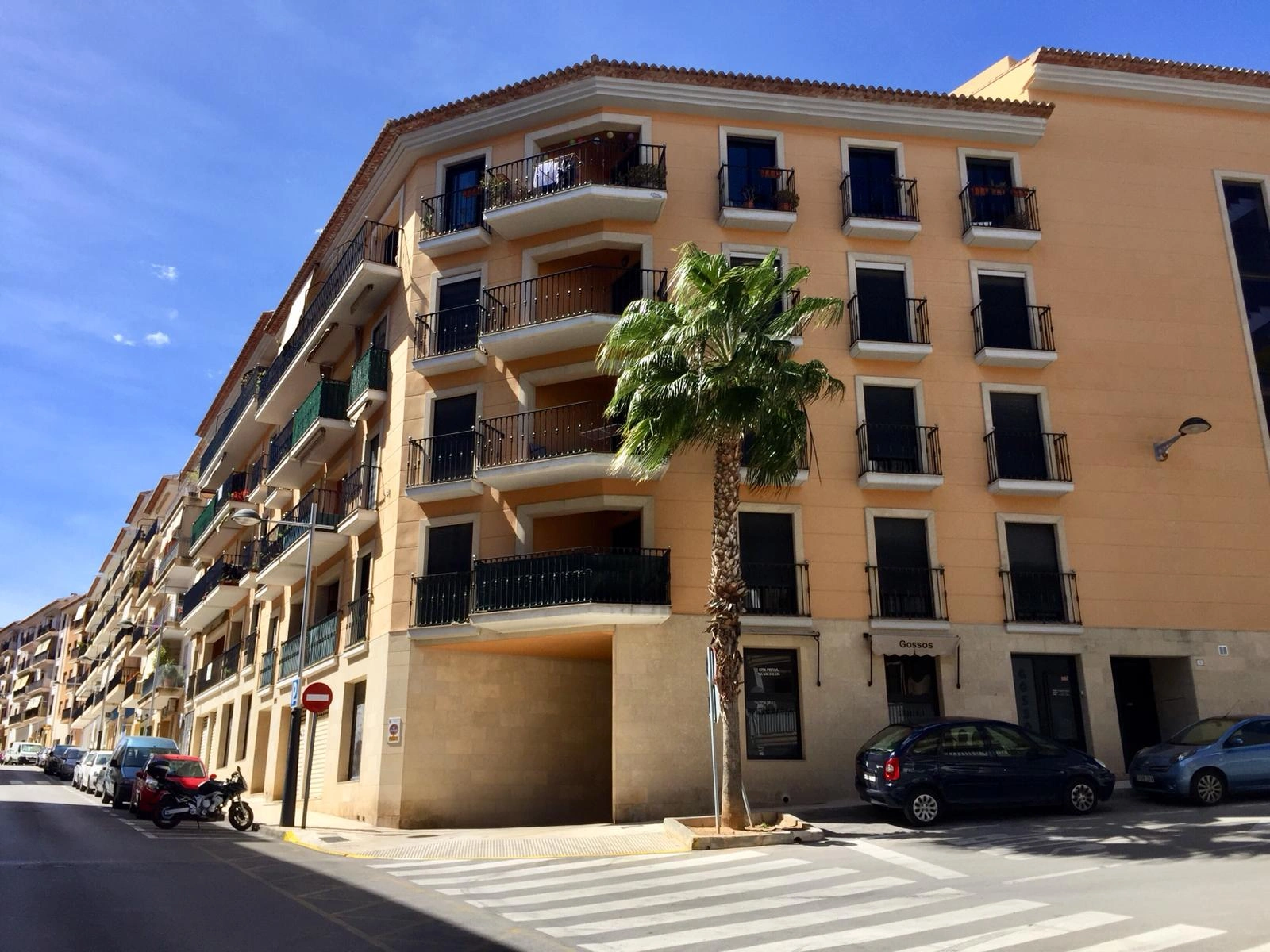 Piso de 2 dormitorios en venta en Javea