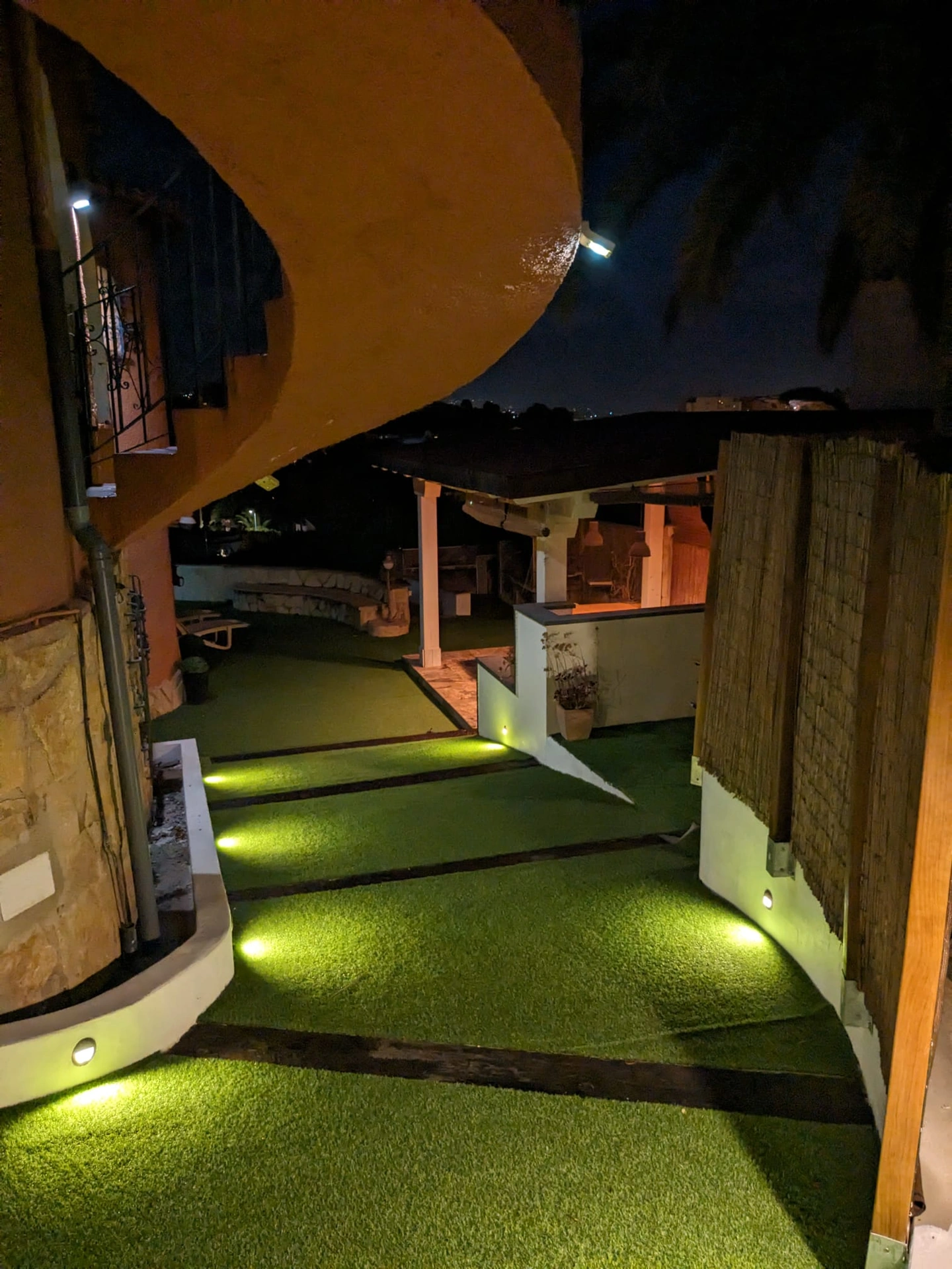 Verbeterde villa met uitzicht op zee te koop in Calpe.