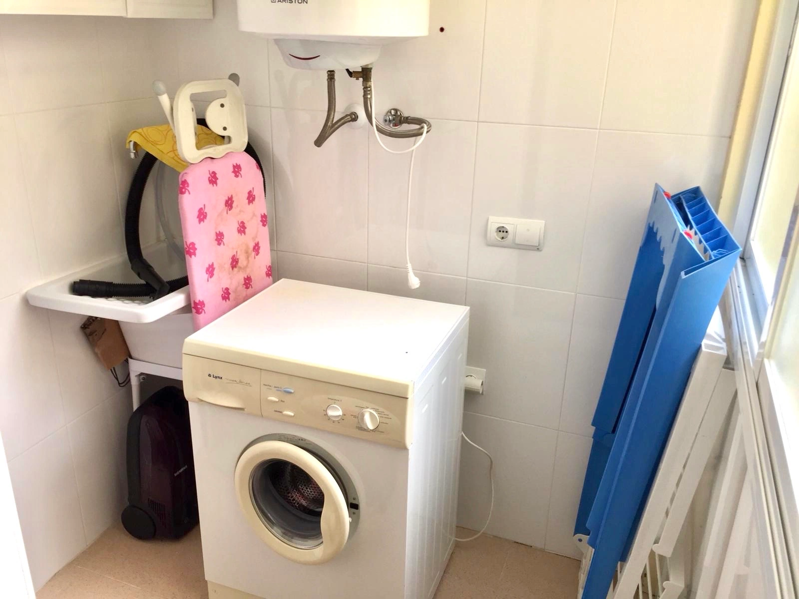 Piso de 2 dormitorios en venta en Javea