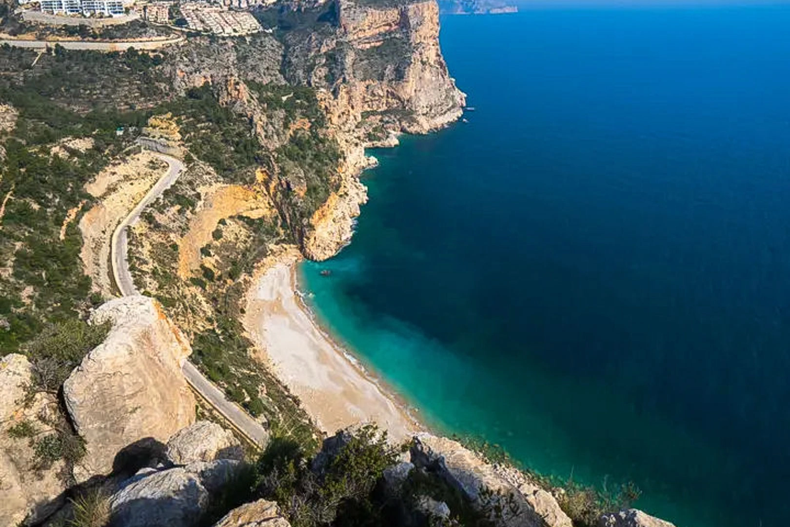 Villa with a pool and sea views for sale in Moraira.
